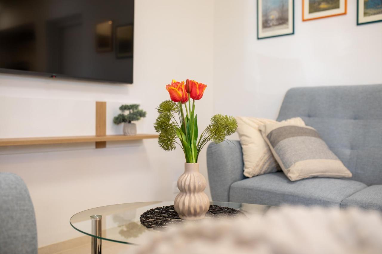 Apartman "Ela" Нивице Экстерьер фото