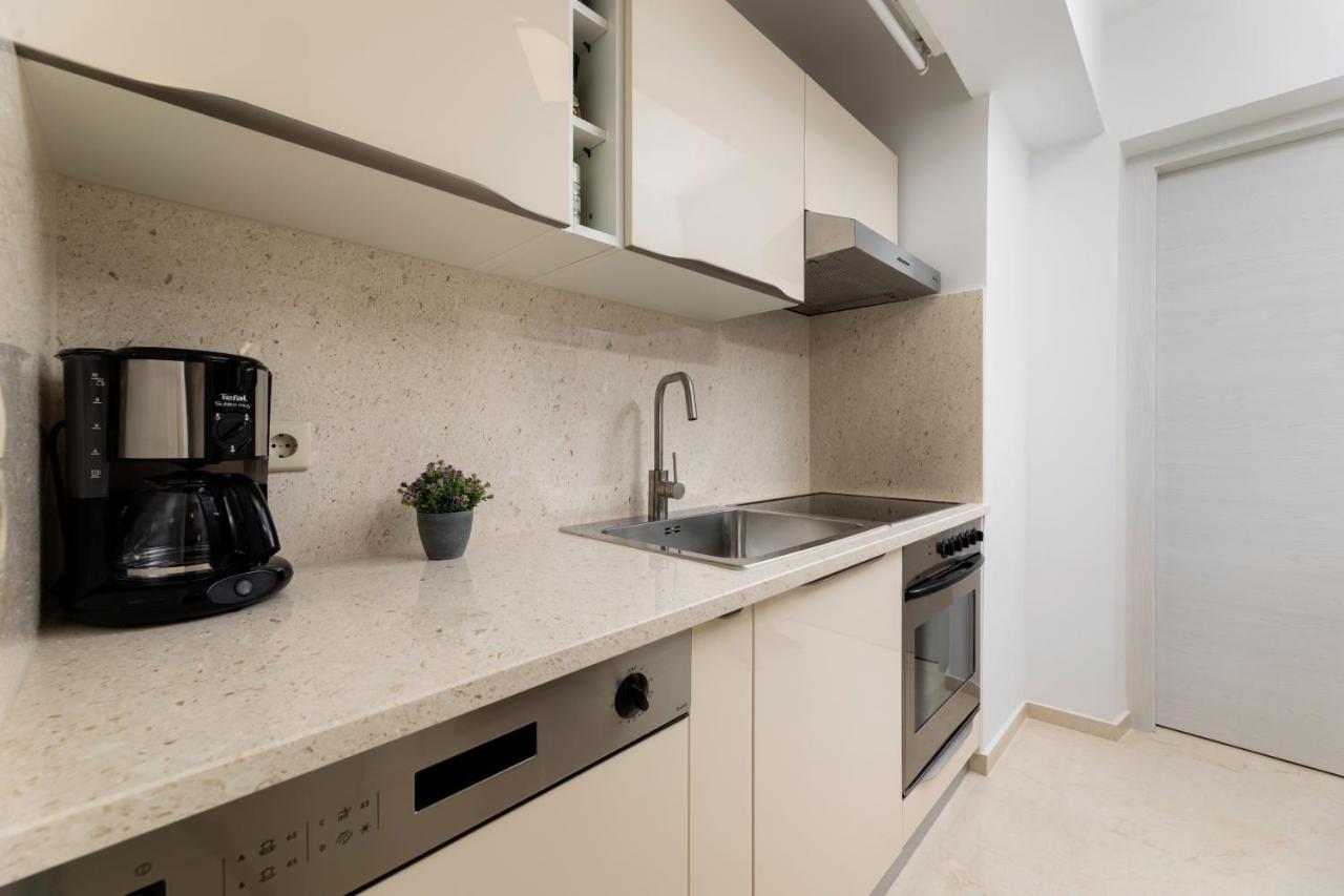 Apartman "Ela" Нивице Экстерьер фото